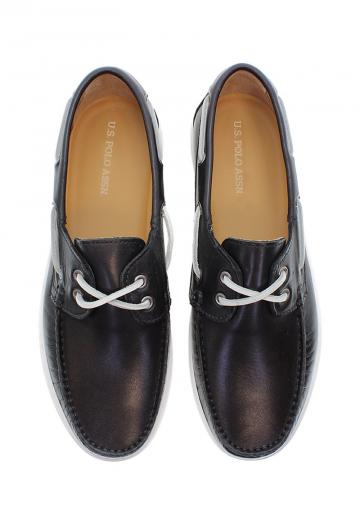 Ботинки на шнуровке