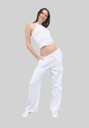 Брюки с накладными карманами