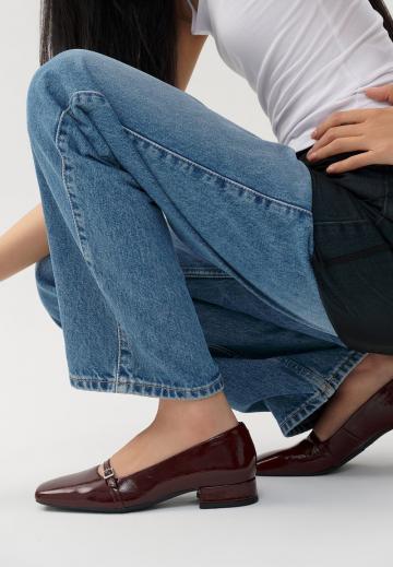 Туфли на высоком каблуке