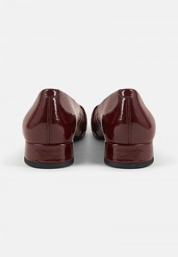 Туфли на высоком каблуке