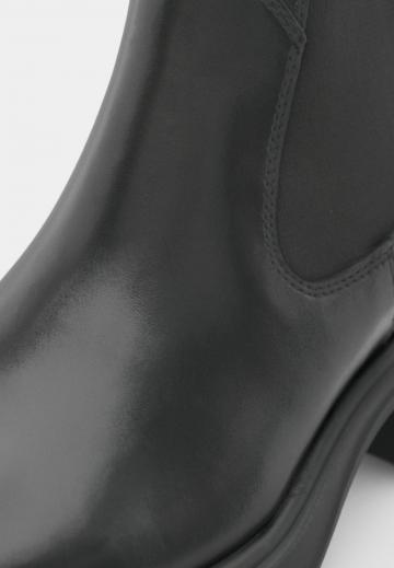 Ботинки челси