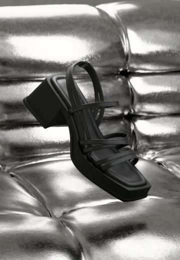 Босоножки на платформе