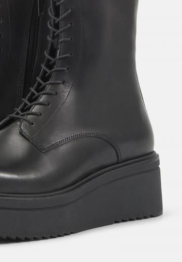 Полусапожки на платформе