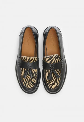 Полуботинки