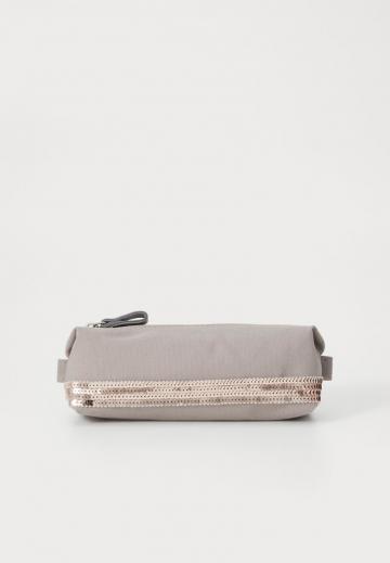 Косметичка