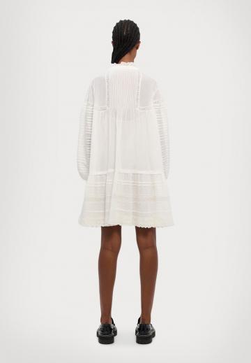 Короткое платье