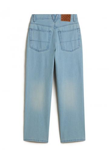 Прямые джинсы