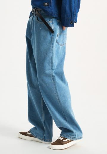 Свободные джинсы
