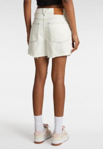 Джинсовые шорты