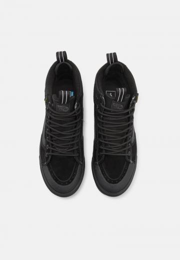 Высокие кеды