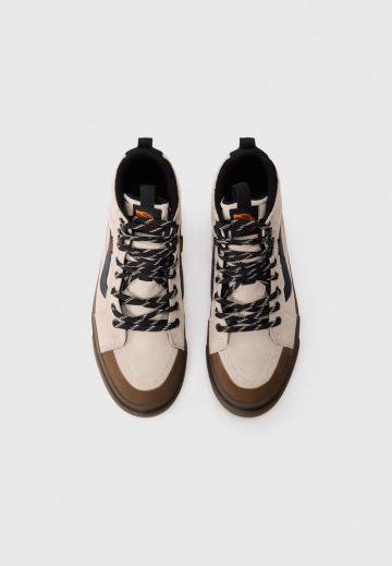 Высокие кеды