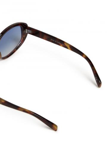 Солнечные очки