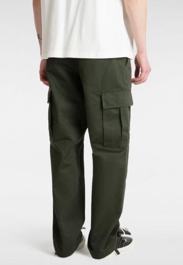 Брюки с накладными карманами