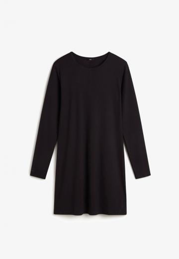 Вязаное платье