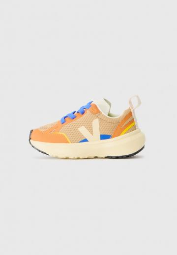 Детская обувь