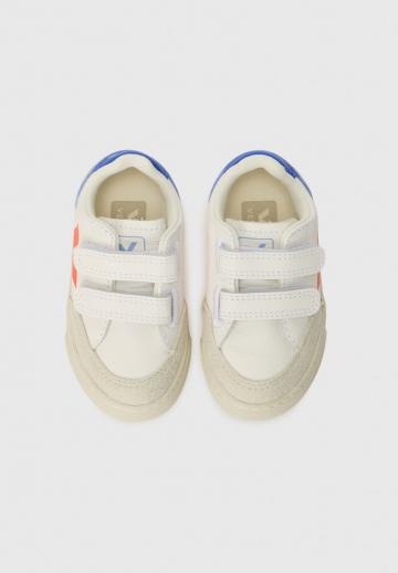 Детская обувь