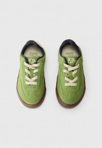 Детская обувь