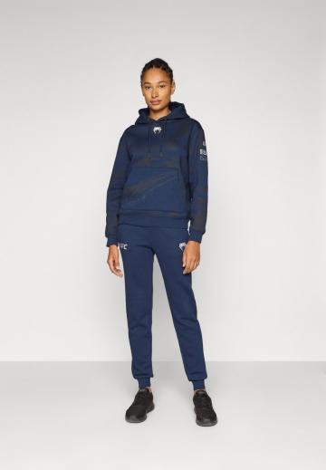 Спортивная толстовка