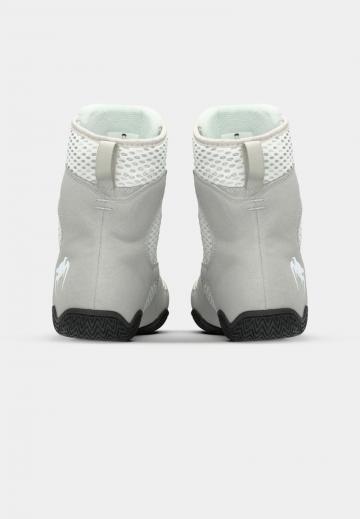 Тренировочные кроссовки