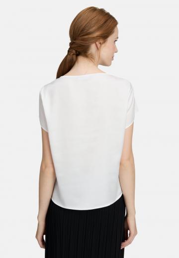 Атласная блузка
