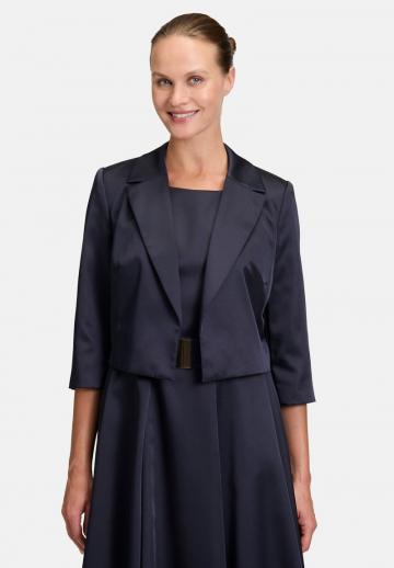 Короткий блейзер