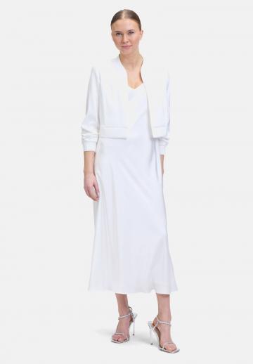 Короткий блейзер