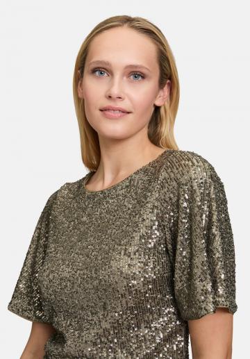 Атласная блузка