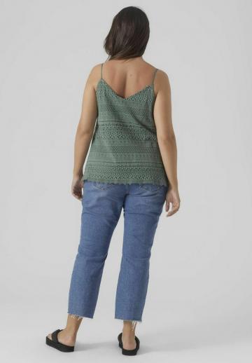 Топ на бретельках