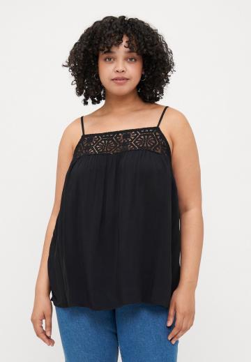 Топ на бретельках