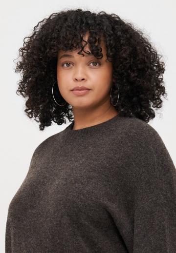 Длинный пуловер