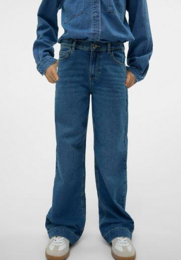 Джинсы