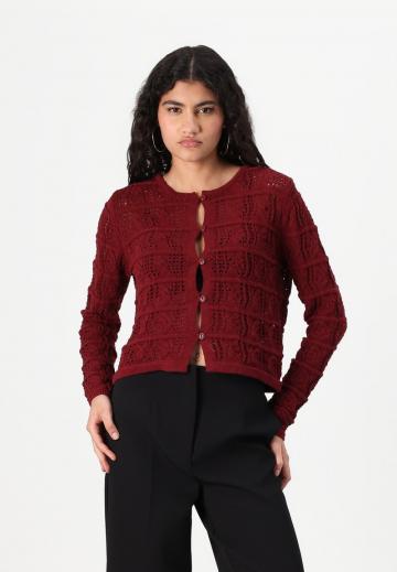 Вязаная кофта