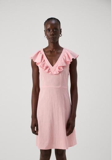 Короткое платье