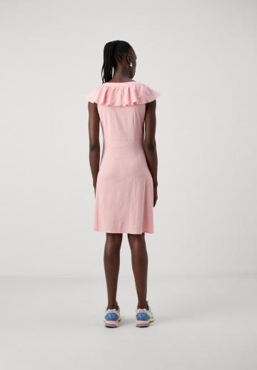 Короткое платье