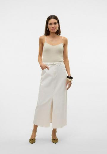 Топ на бретельках