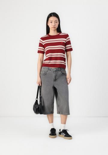 Пуловер с коротким рукавом