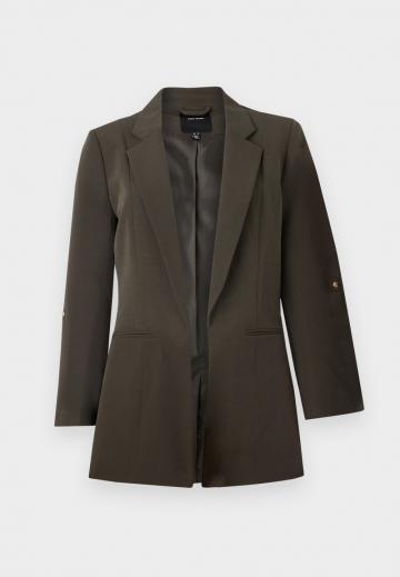 Блейзер с накладными карманами