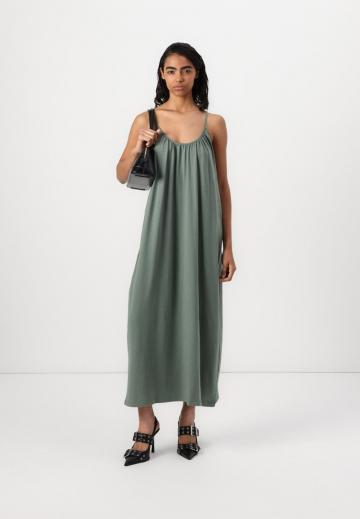 Платье макси