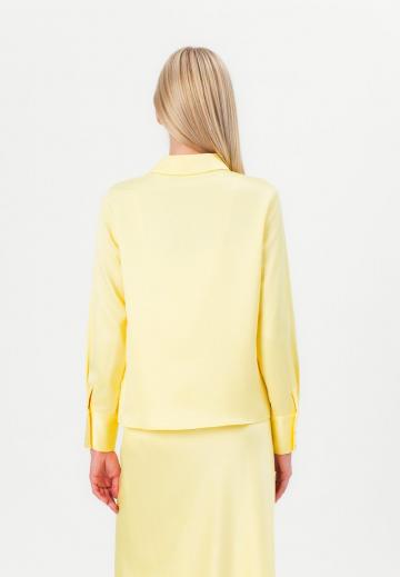 Атласная блузка