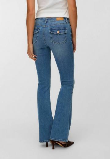 Клешеные брюки