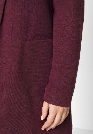 Длинный блейзер