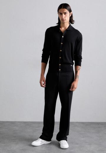 Вязаная кофта