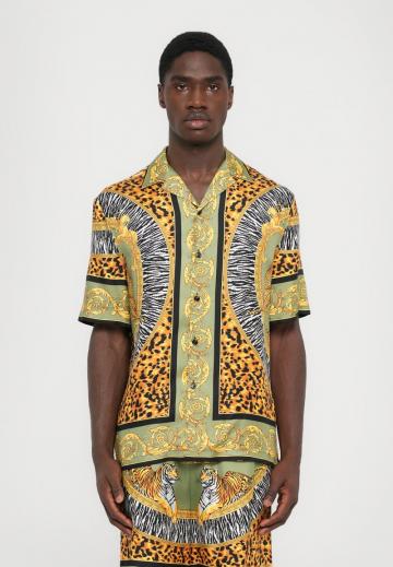 Рубашка с коротким рукавом