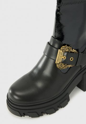 Высокие сапоги