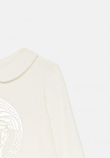 Набор одежды