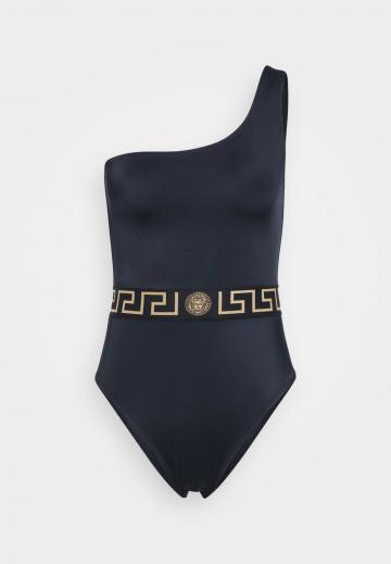 Слитный купальник