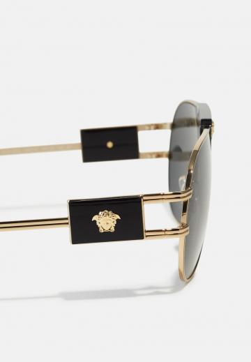 Солнечные очки