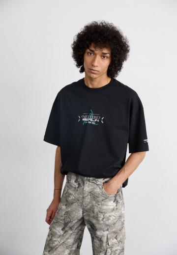 Брюки с накладными карманами