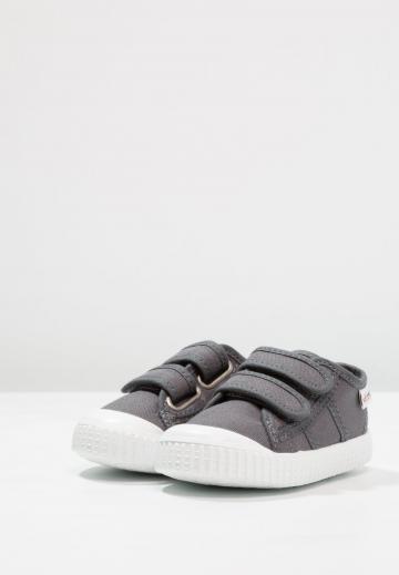 Детская обувь