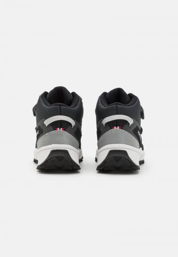 Высокие кеды